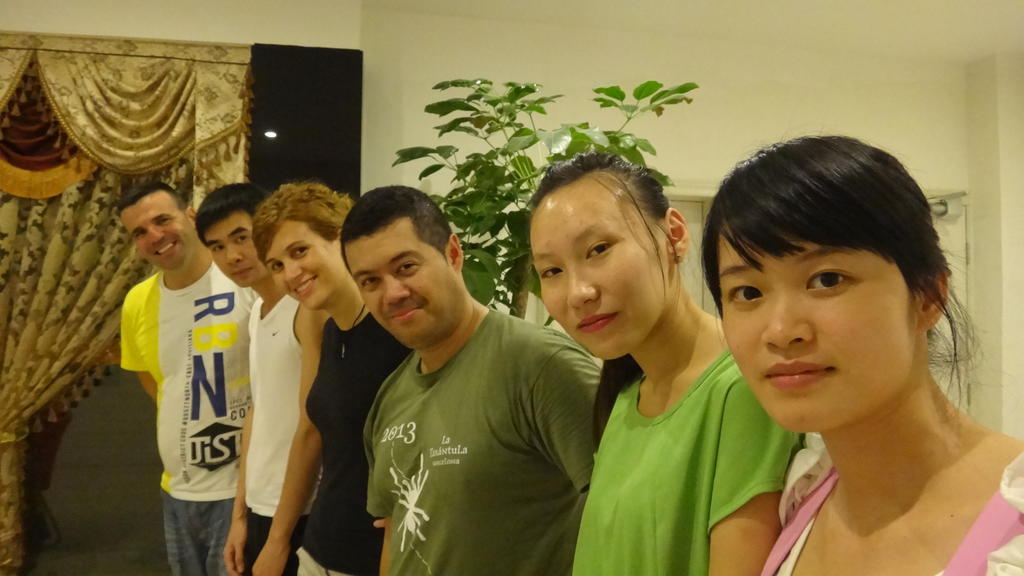 Guilin 68° Hotel North Railway Station Branch מראה חיצוני תמונה